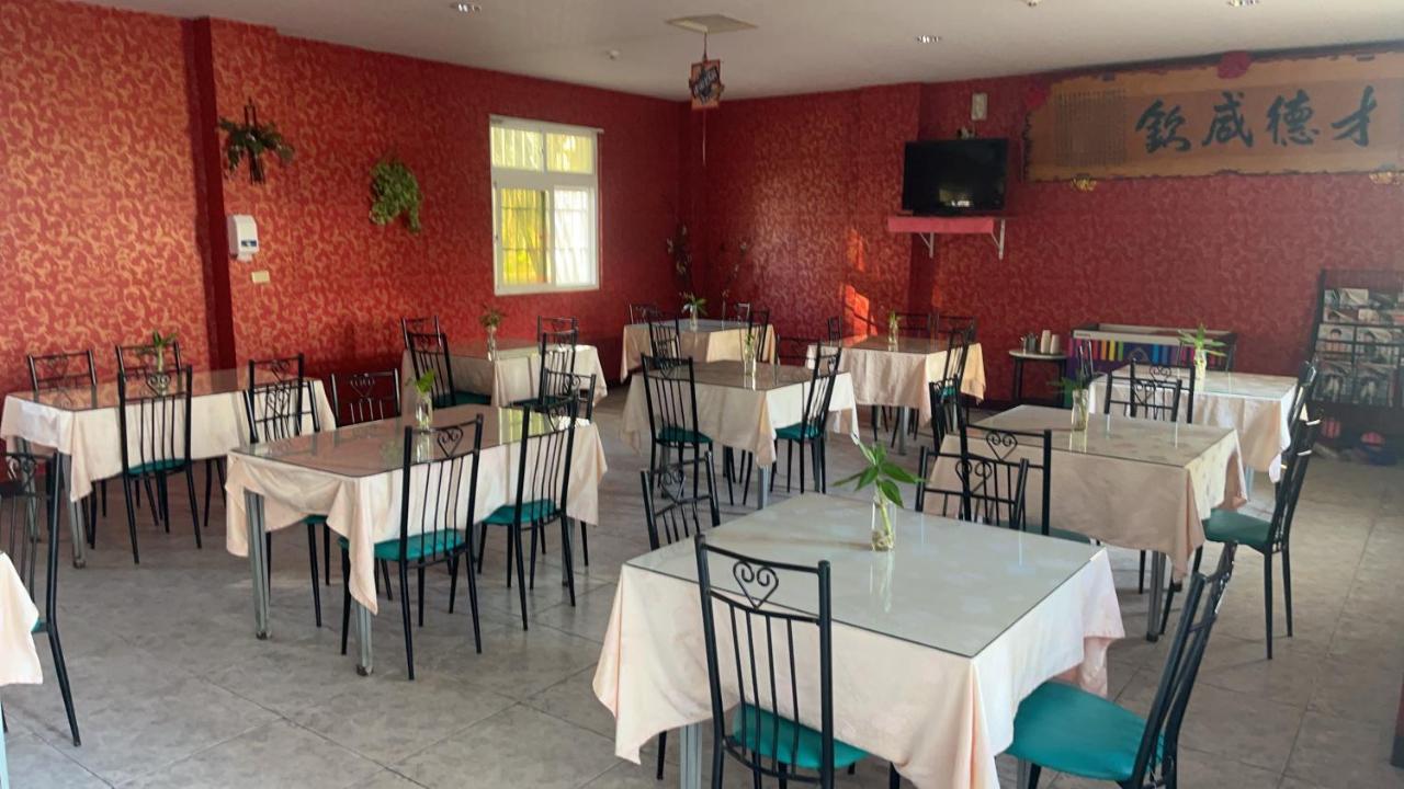 Hua Xiang Motel - Fengshan Kaohsiung Dış mekan fotoğraf
