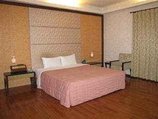 Hua Xiang Motel - Fengshan Kaohsiung Dış mekan fotoğraf